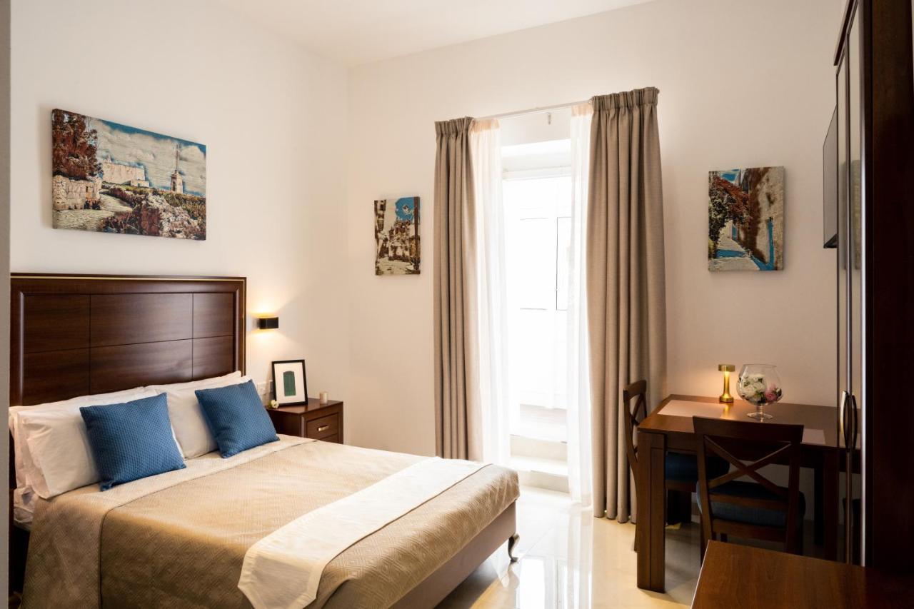 The Siggiewi Suites Bagian luar foto